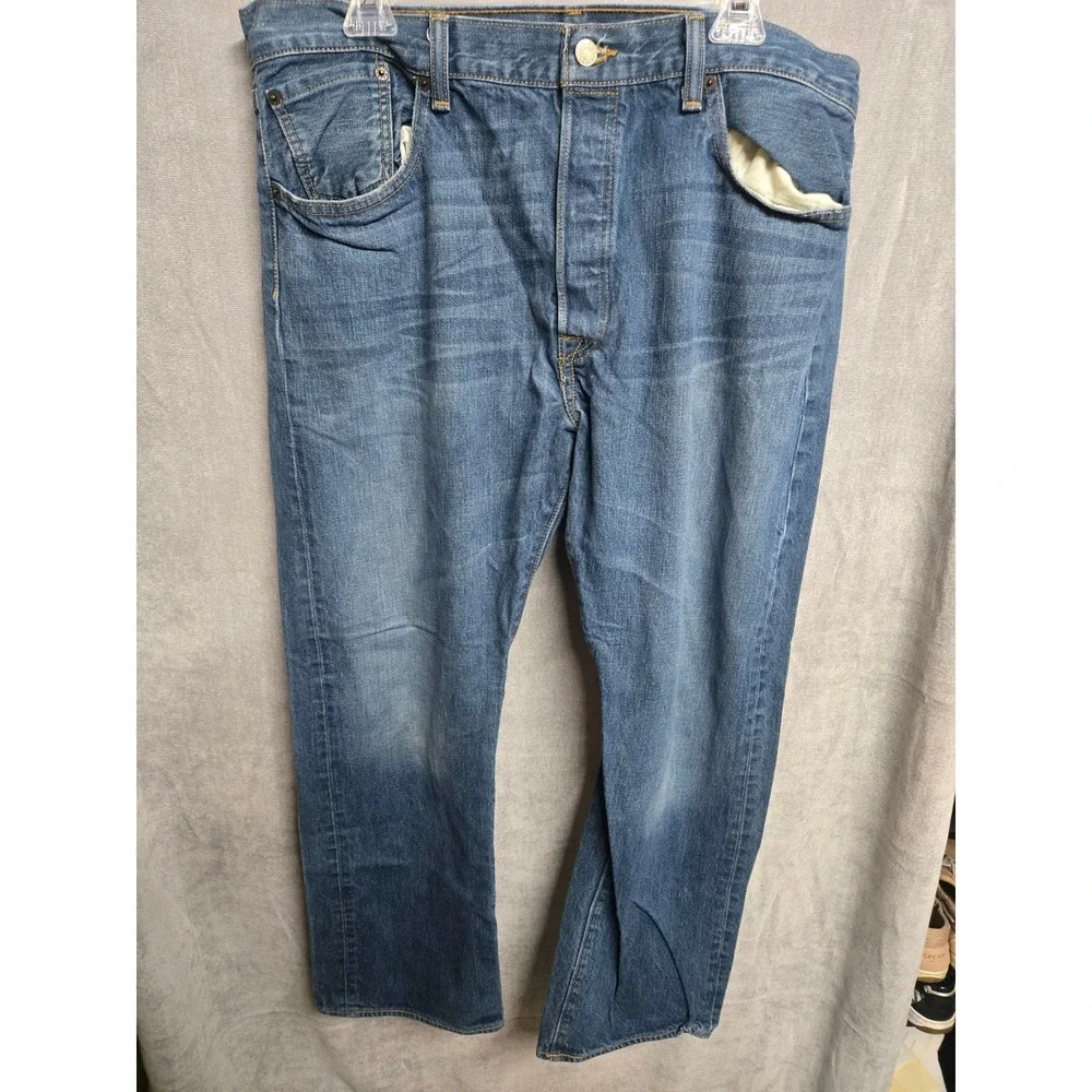 Levis 501 Original Fit Mens Jeans 38x30 Medium Wash Blue Denim Button Fly